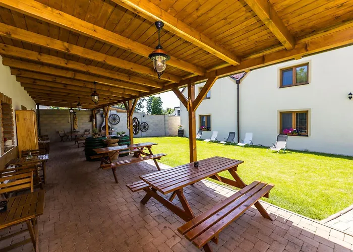 Comenius Moravus Vinarsky Dvur